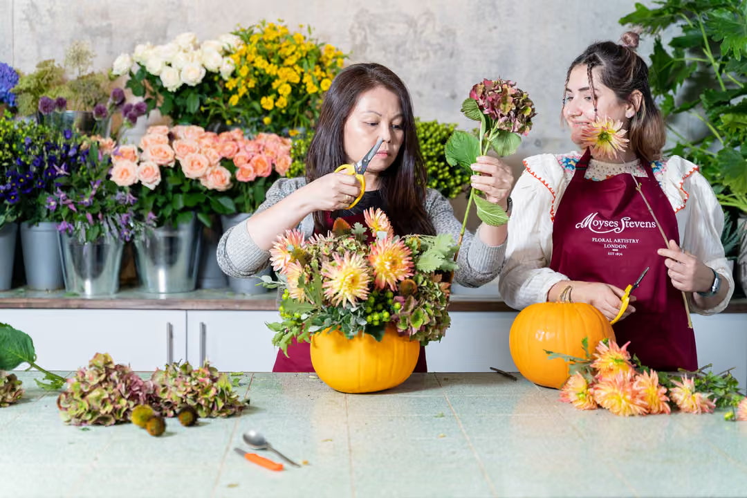 Halloween Special – Floral Pumpkin Centrepiece