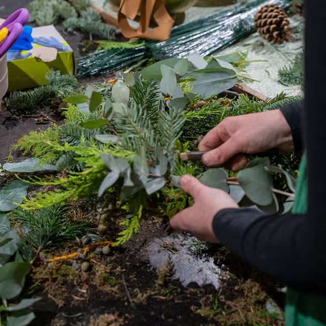 Classic Christmas Wreath Workshop